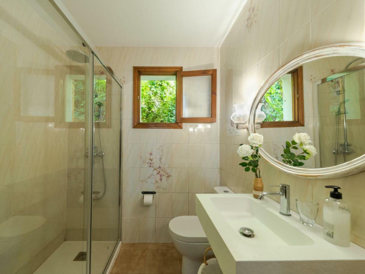 Holiday Home Cala Tuent By Interhome エクステリア 写真